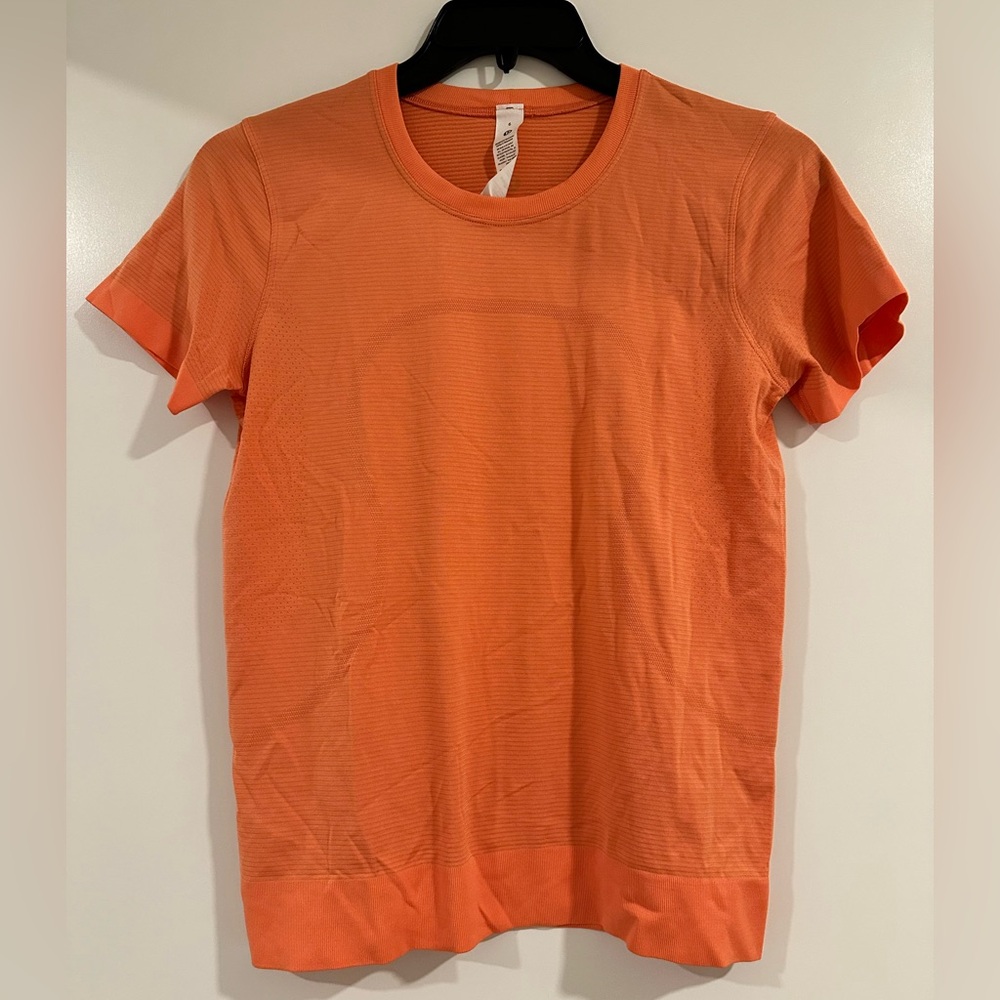 Lululemon swiftly relaxed short sleeve